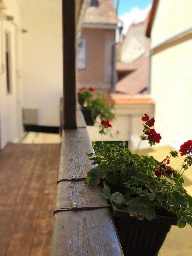 Musik Apartments Old Town ซีบิว ภายนอก รูปภาพ